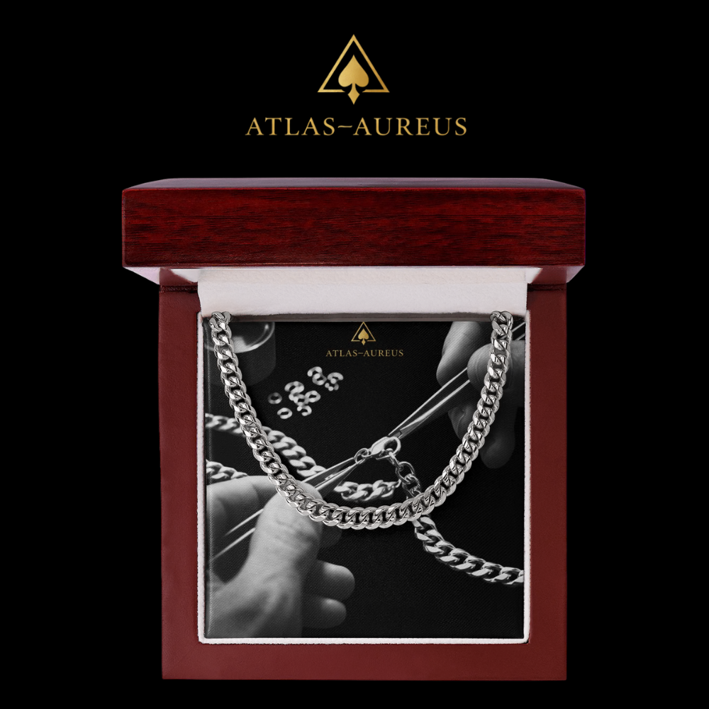 Valor Kette aus Edelstahl oder Gold-Finish in zeitlosem Design, elegante Herrenkette für täglichen Stil und besondere Anlässe.