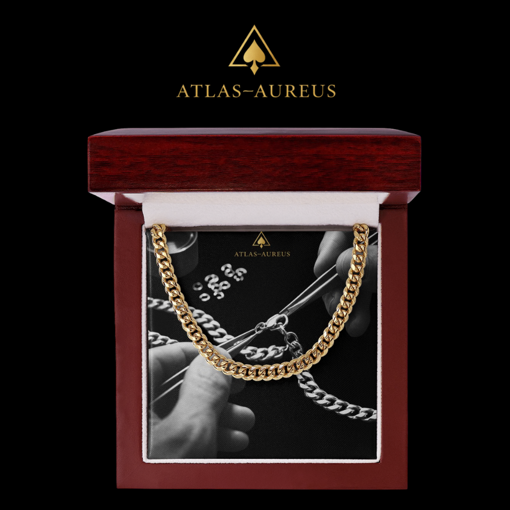 Valor Kette aus Edelstahl oder Gold-Finish in zeitlosem Design, elegante Herrenkette für täglichen Stil und besondere Anlässe.
